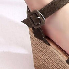 Cargar imagen en el visor de la galería, Crisscross Open Toe Wedge Sandals