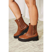 Load image into Gallery viewer, Fashionable Comfort Link Side Zip Platform Boots - Shoes