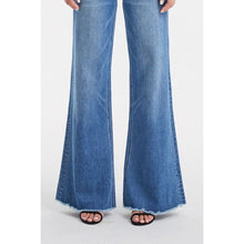 Cargar imagen en el visor de la galería, Full Size High Waist Button-Fly Raw Hem Wide Leg Jeans