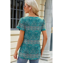 Cargar imagen en el visor de la galería, Summer Square Neck Short Sleeve T-Shirt - Collection