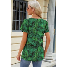 Cargar imagen en el visor de la galería, Summer Square Neck Short Sleeve T-Shirt - Collection